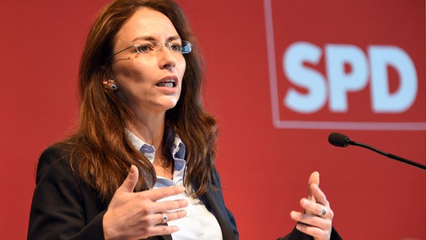 SPD: Almanya'da aşırı sağcı terör tehdidi büyüyor