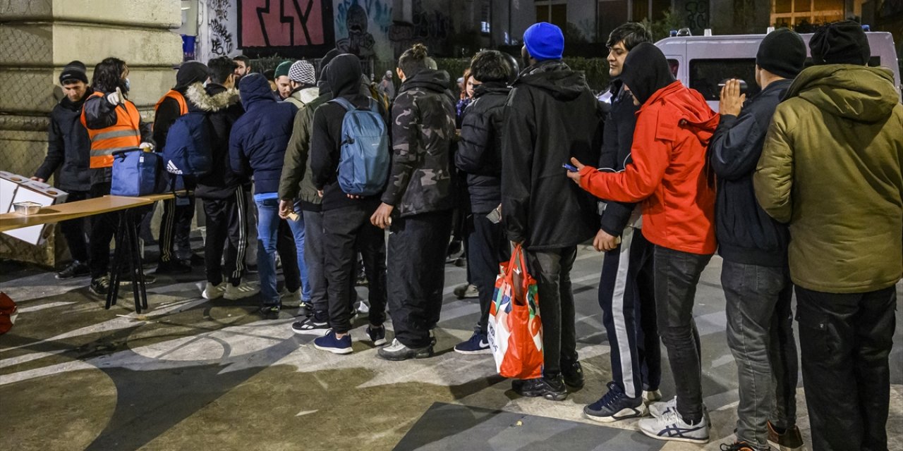 Dünyada göç etme isteği son 10 yılın en yüksek seviyesinde