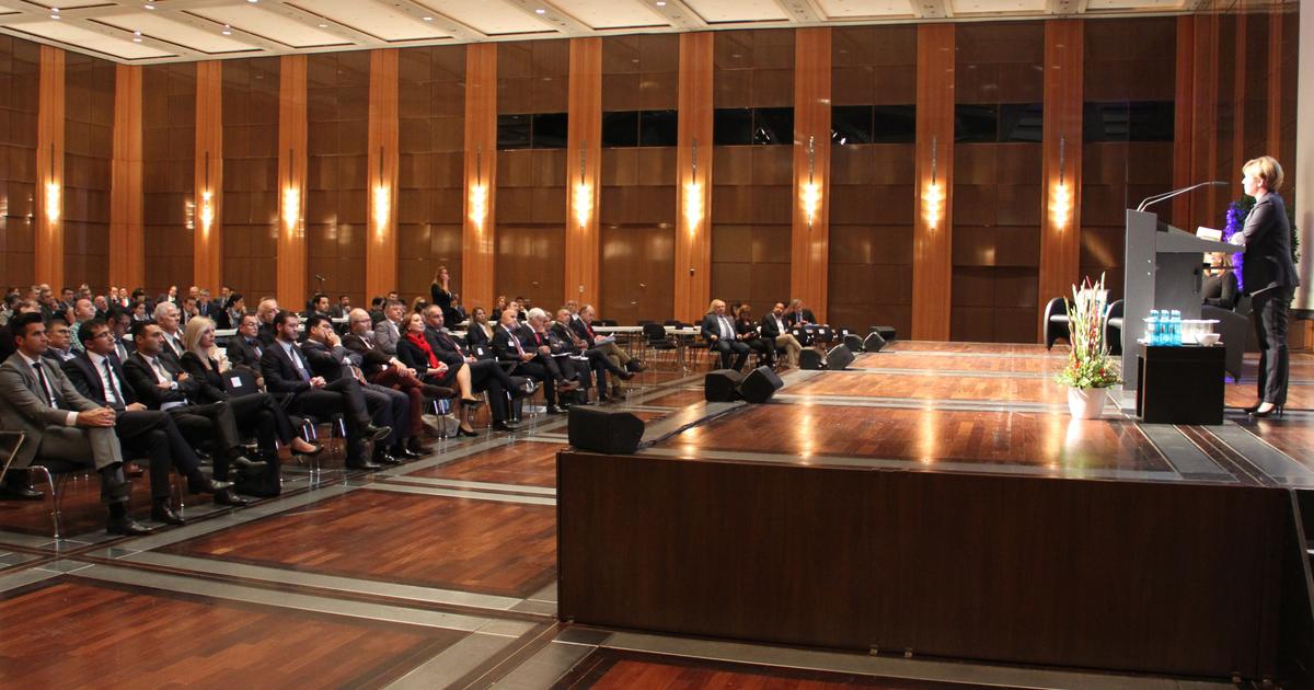 Düsseldorf'ta Türk Alman Ekonomi Günü