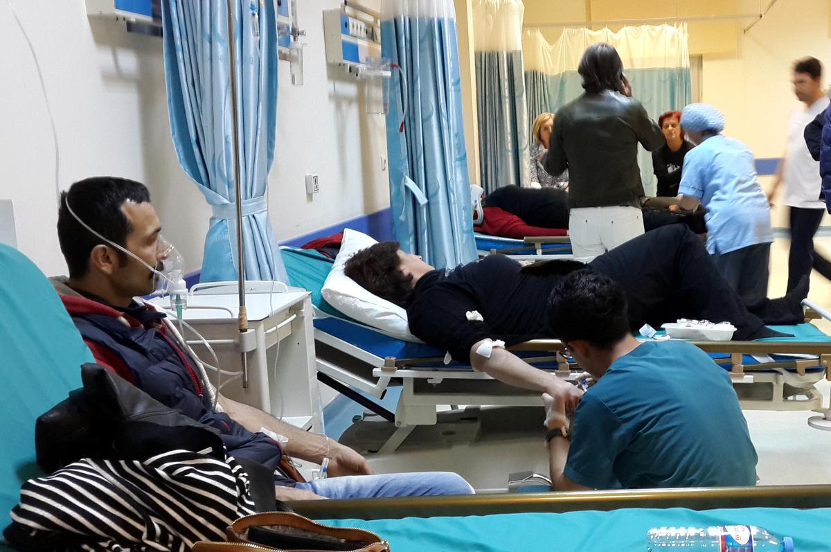 CHP minibüsünde kaza: 19 yaralı