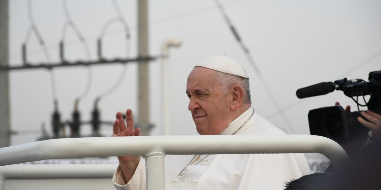 Papa Franciscus: Putin ve Zelenskiy ile görüşmeye açığım