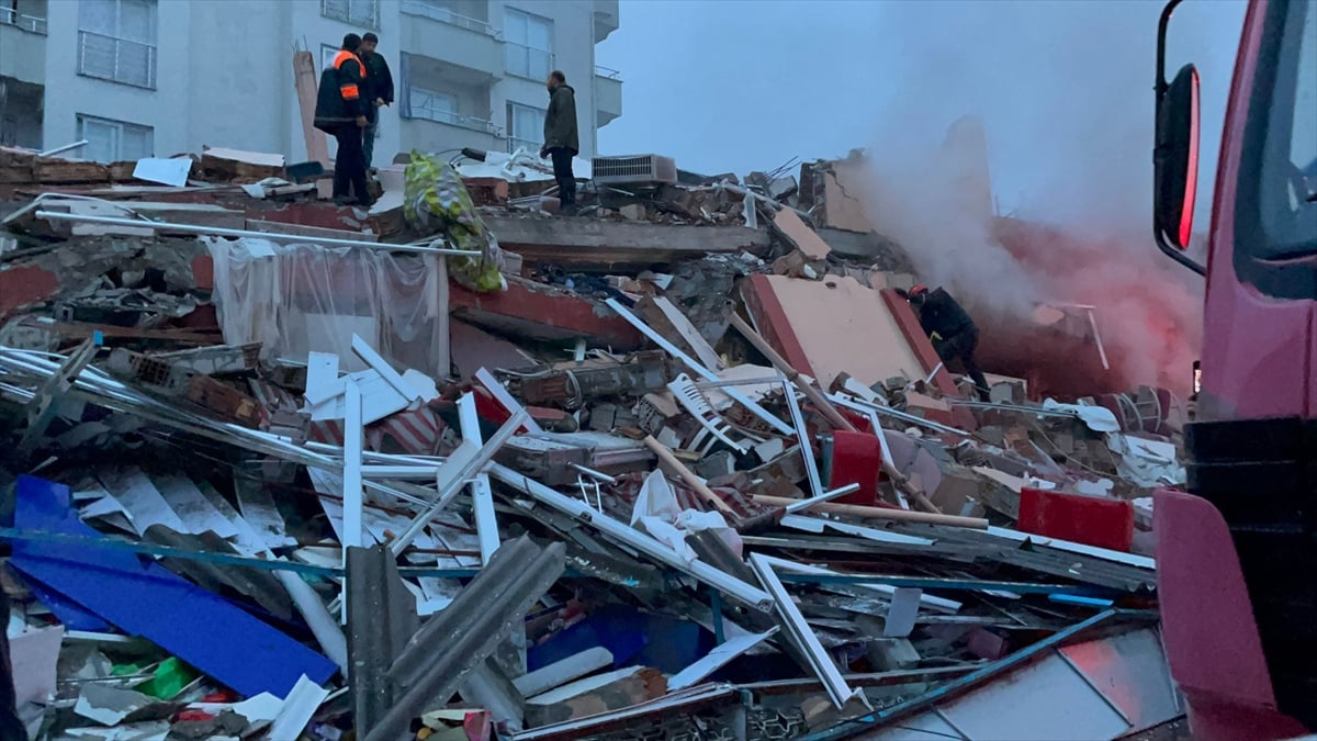 NATO'dan Türkiye'deki deprem için açıklama geldi