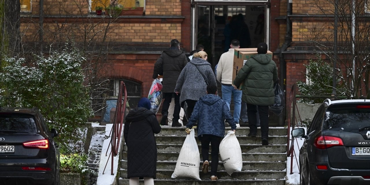 Berlin’de depremzedeler için yardım kampanyası