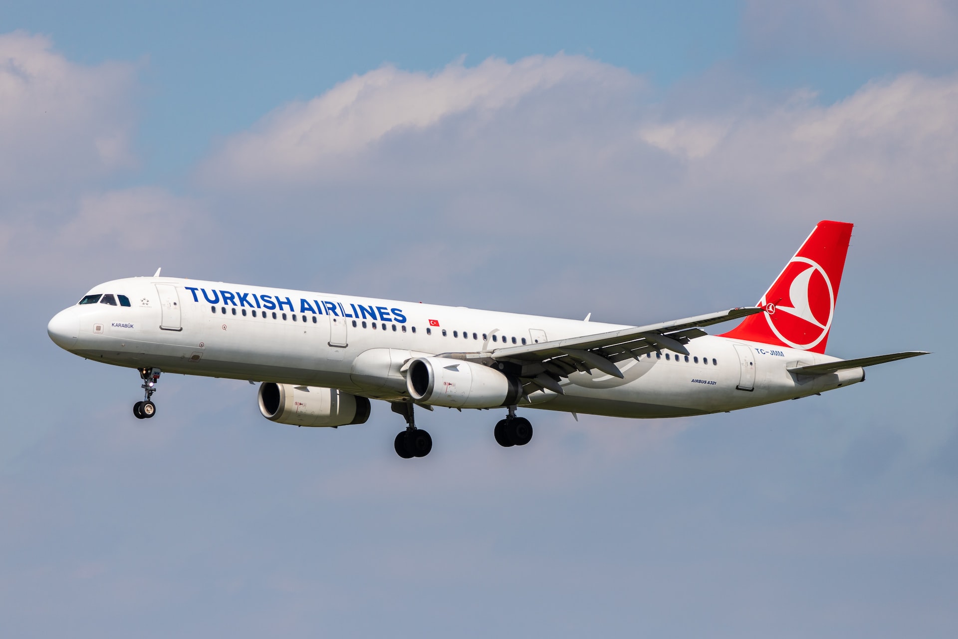 THY, 4 ilden İstanbul'a yapılacak uçuşlarda bilet fiyatını 100 TL olarak sabitledi