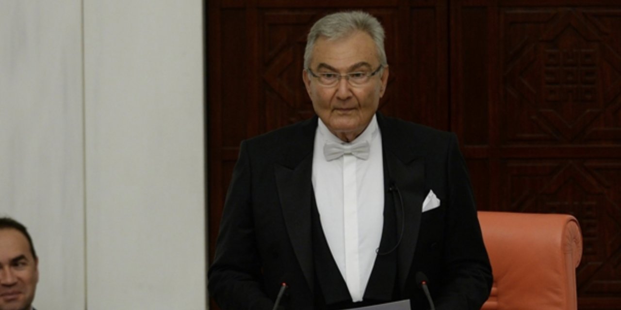 Eski CHP Genel Başkanı Baykal hayatını kaybetti