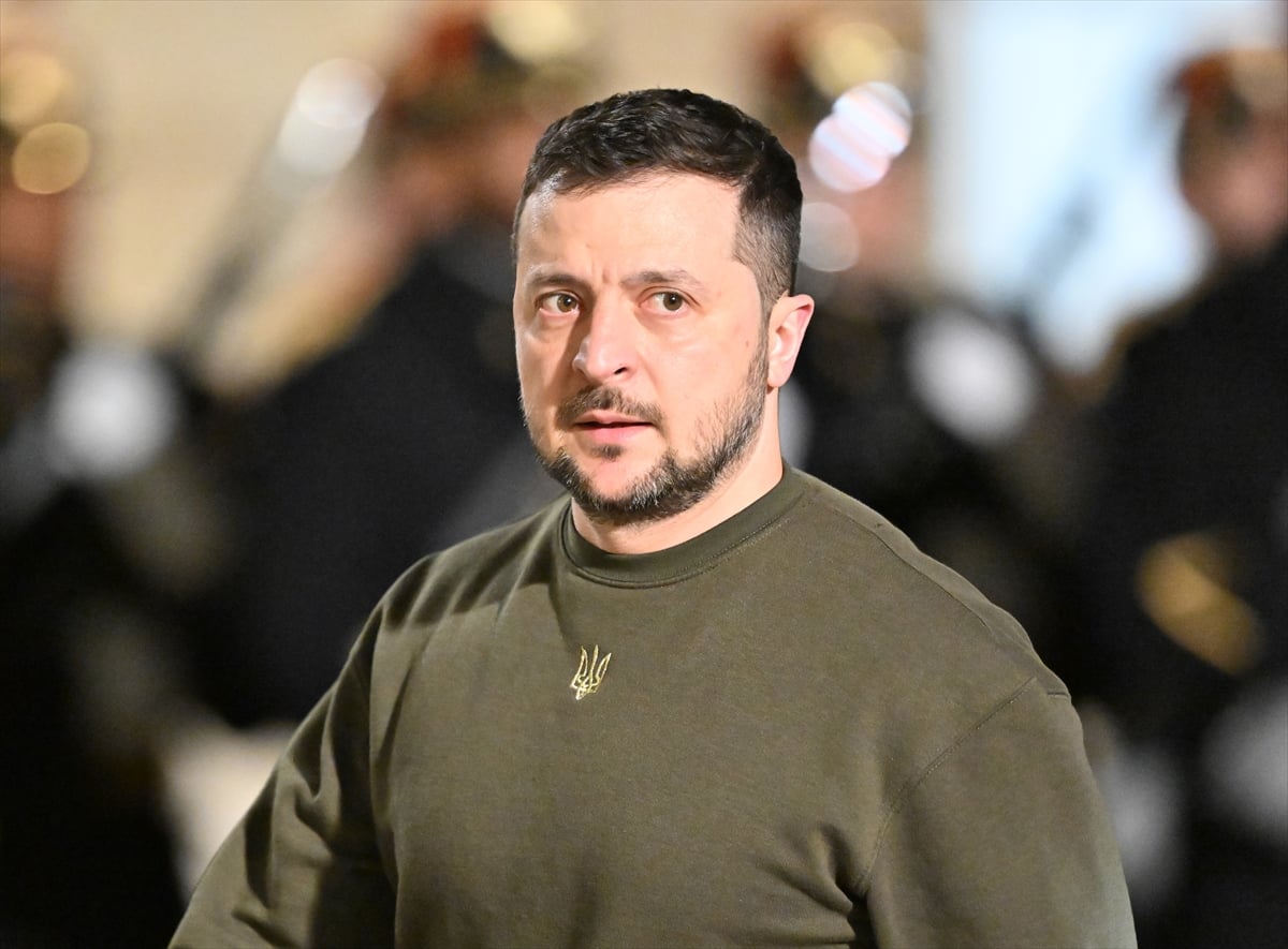 Zelenskiy: "Toprak konusunda vereceğimiz tavizler bizi ülke olarak zayıf gösterecektir"