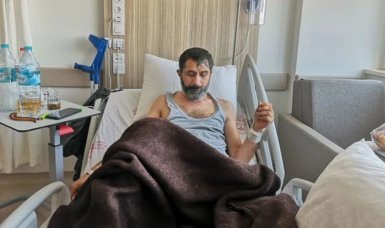 Depremzede 'Ahmet ağabey'in yardımına Almanya'da yaşayan Çakmakçı yetişti
