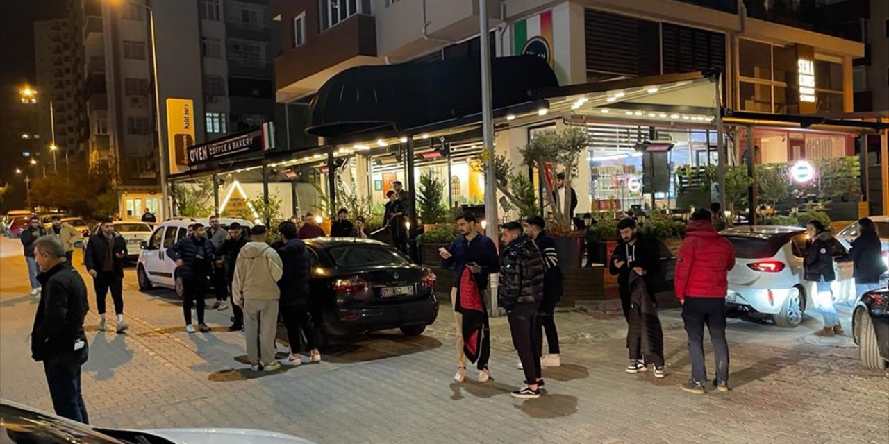 Hatay'da 6.4 ve 5.8 büyüklüğünde iki deprem