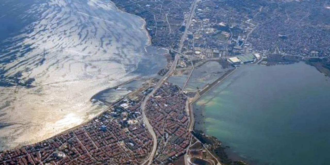 AFAD'ın Kanal İstanbul paylaşımı yine gündem oldu: Güzergahta diri fay yok
