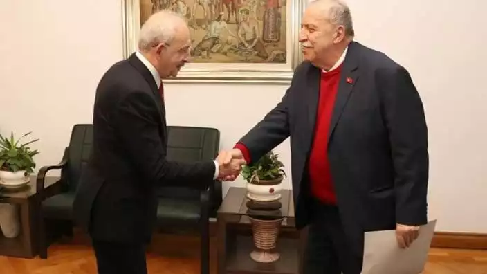 Yaşar Okuyan Kılıçdaroğlu'na verdiği dosya sonrası CHP'den ihraç edildi...