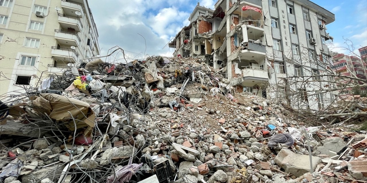 Almanya'da depremzedeler için yardım konseri: 1 milyon Euro toplandı...