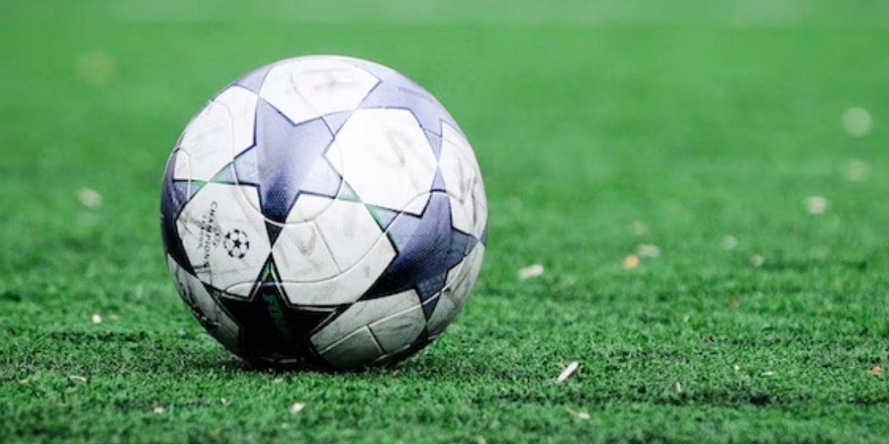 Borussia Dortmund 3 puanı tek golle aldı