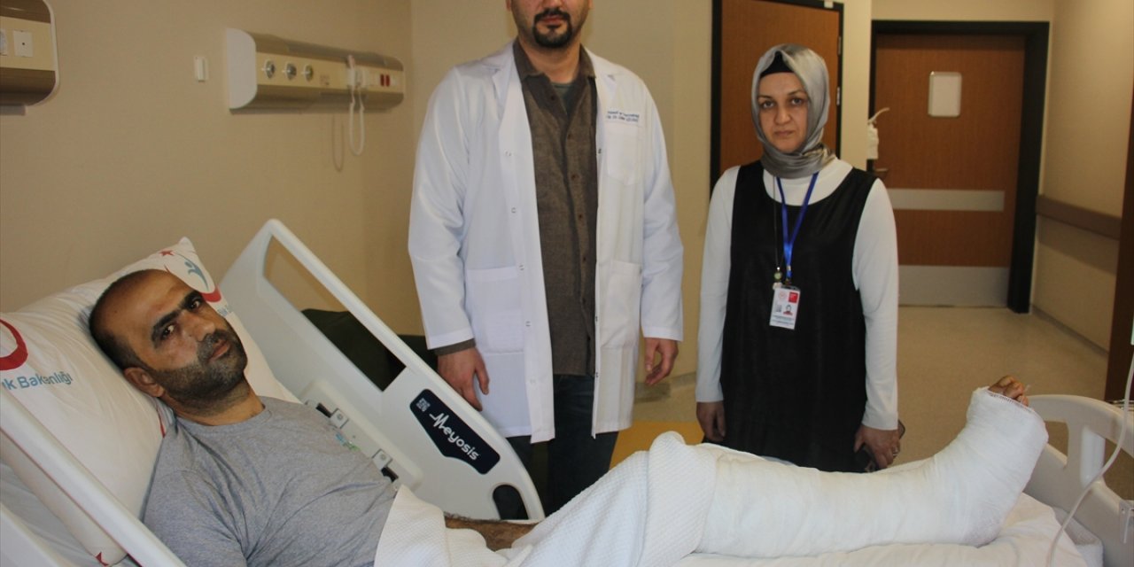 Depremde enkazdan kurtarılanlar yaşadıklarını anlattı
