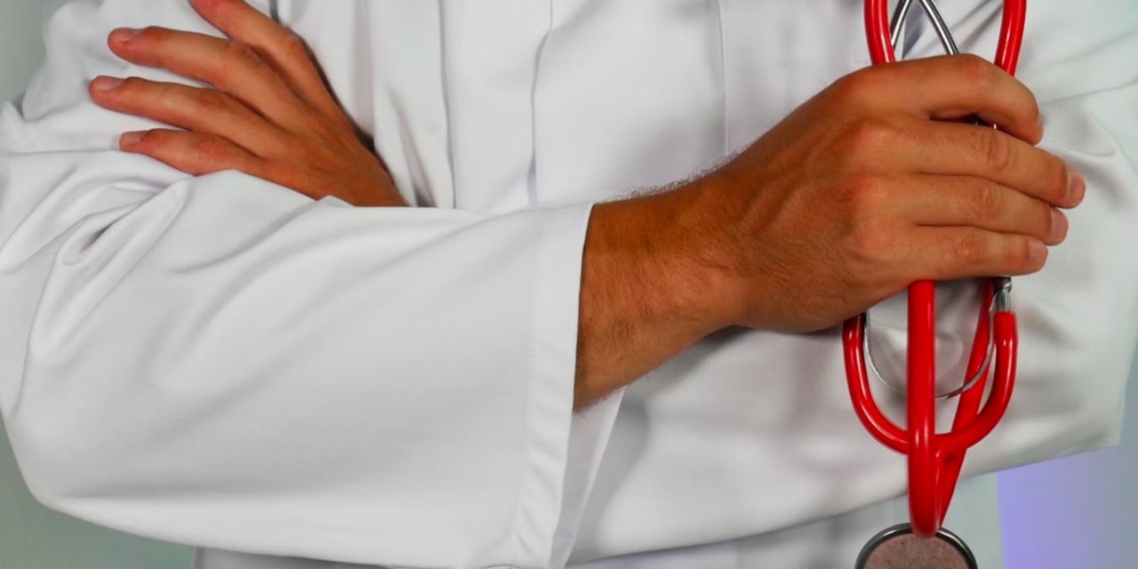 Hollanda doktor maaşları