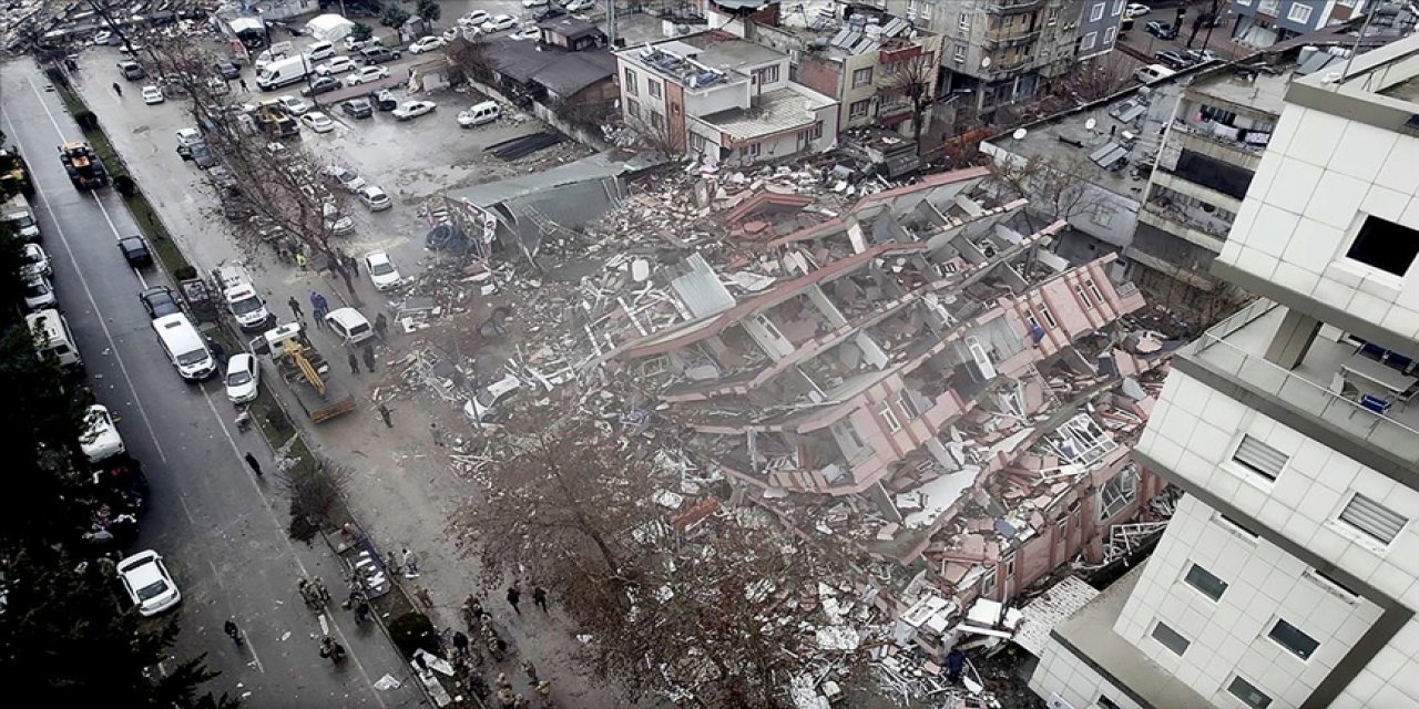 Kahramanmaraş merkezli depremlerde yıkılan binalarla ilgili tutuklananların sayısı 203'e yükseldi