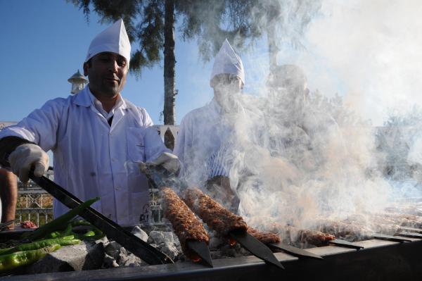 Bürgermeister ruft „Krieg gegen den Kebab“ aus