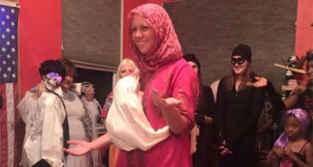 US-Missionarin verkleidet sich zu Halloween als „Syrische Flüchtlingsfrau“