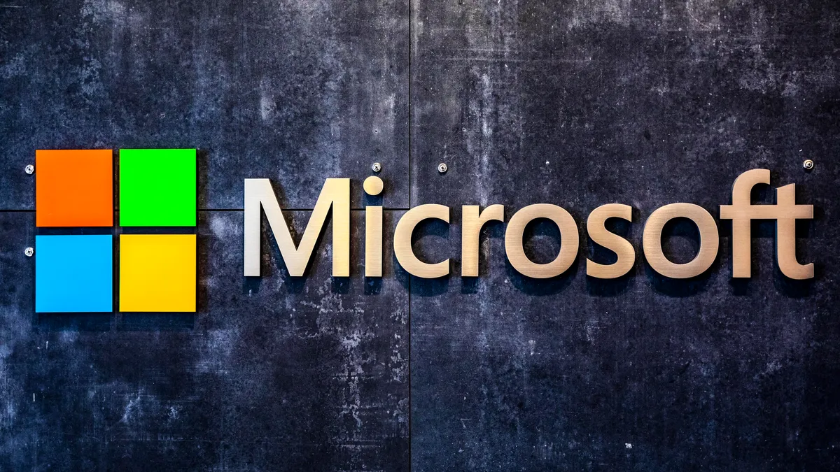 Türk yazılımcı Microsoft’tan gelen mail ile şok oldu... "Para teklif edenler oldu"