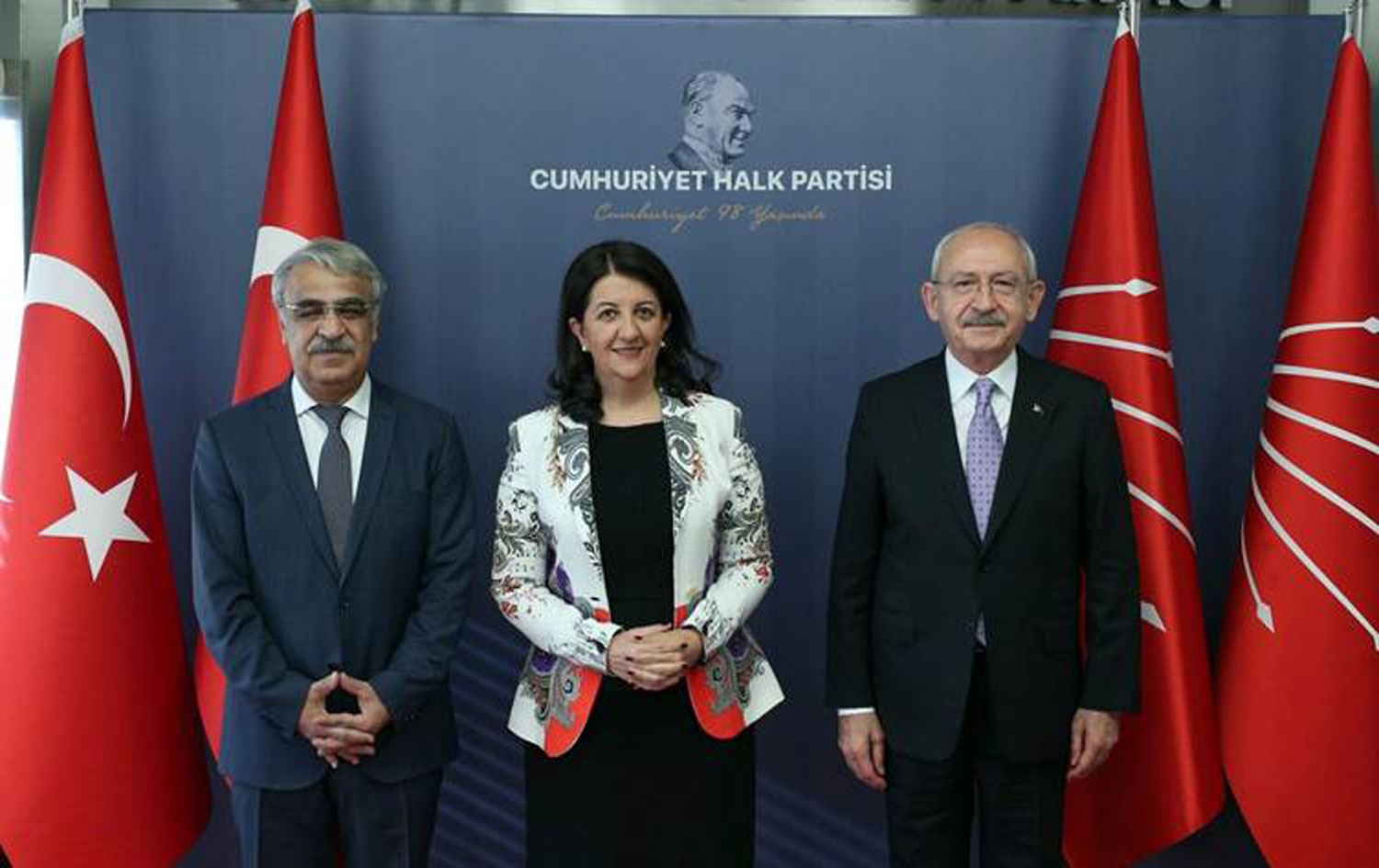 HDP'den ertelenen 'Kılıçdaroğlu' ziyarete ilişkin açıklama