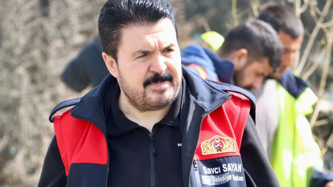 Savcı Sayan istifa etti