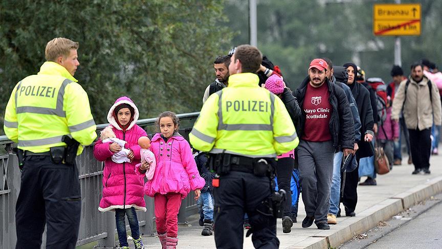 Almanya'dan Suriyeli sığınmacılara 'ikincil koruma'