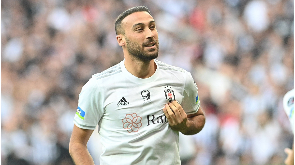 Cenk Tosun'dan transfer teklifine yanıt!