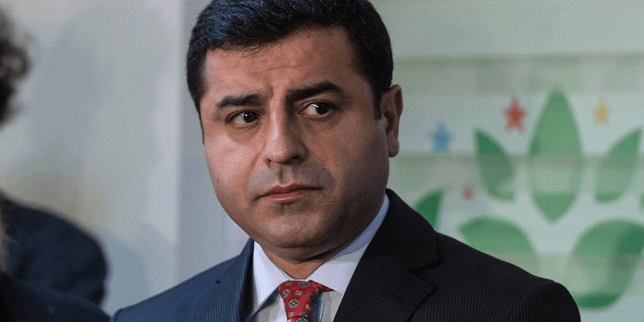 Selahattin Demirtaş: "Türkiye'de kadınların görüp görebileceği son seçim..."