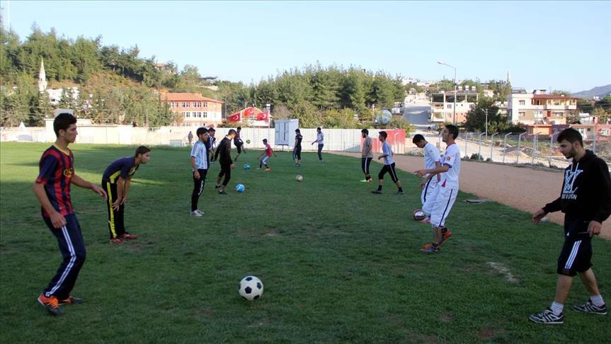 In der Türkei entsteht Syriens Fußball von morgen