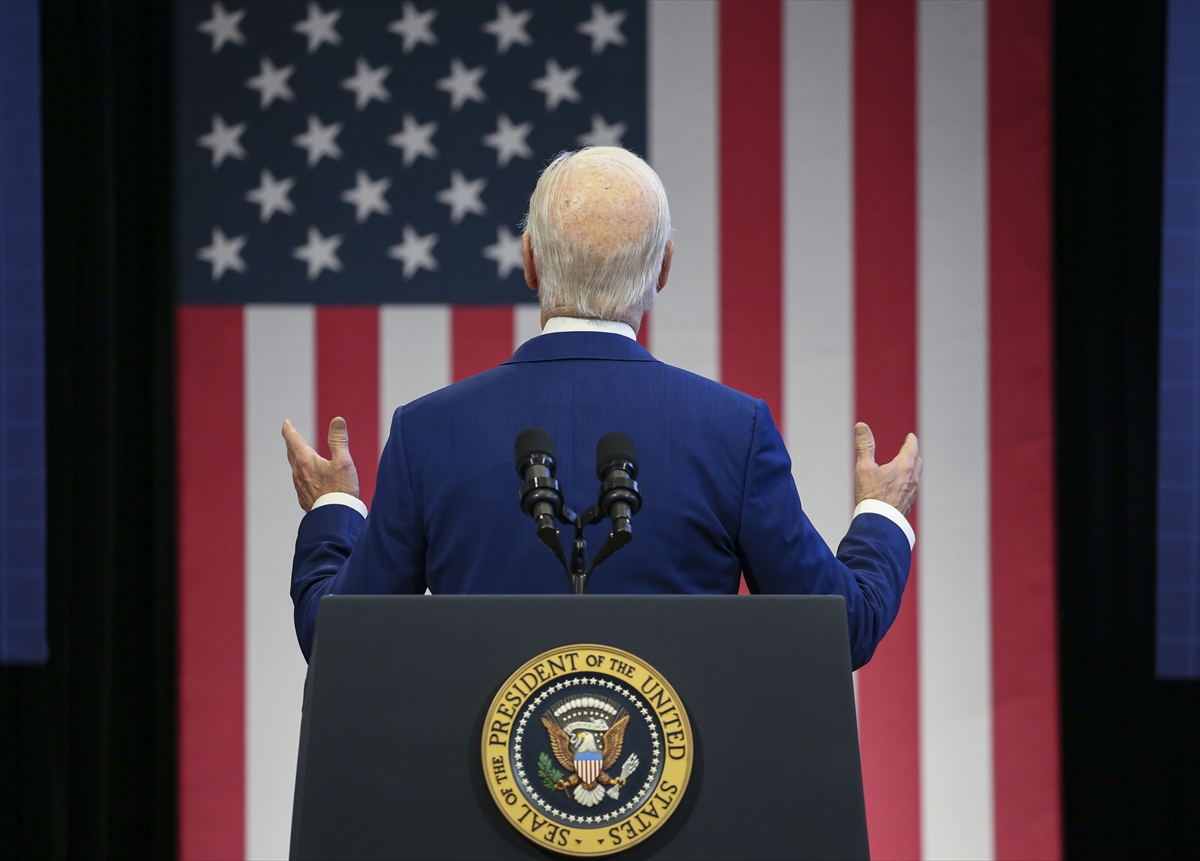 Biden açıkladı: 'Demokrasi için tüm dünyaya 690 milyon dolarlık fon"