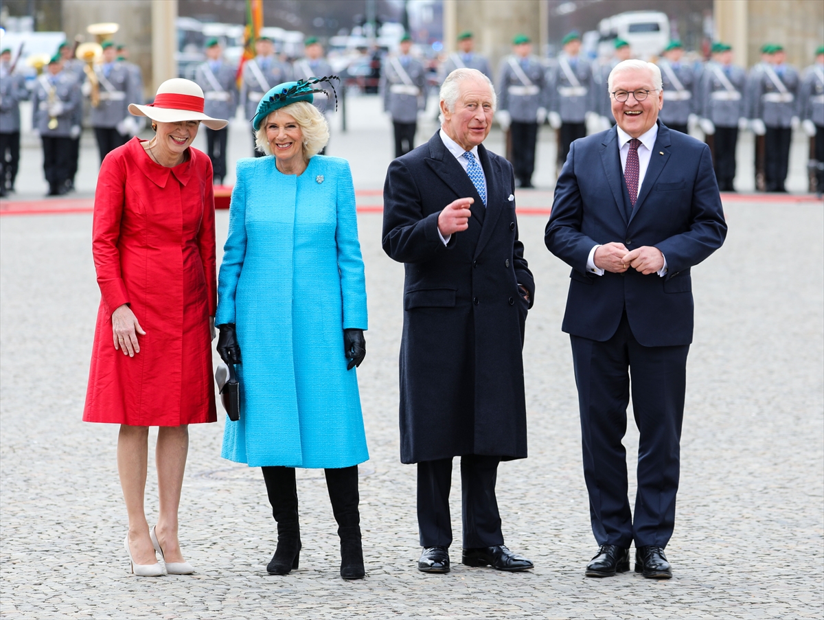 İngiltere Kralı, Berlin'de!