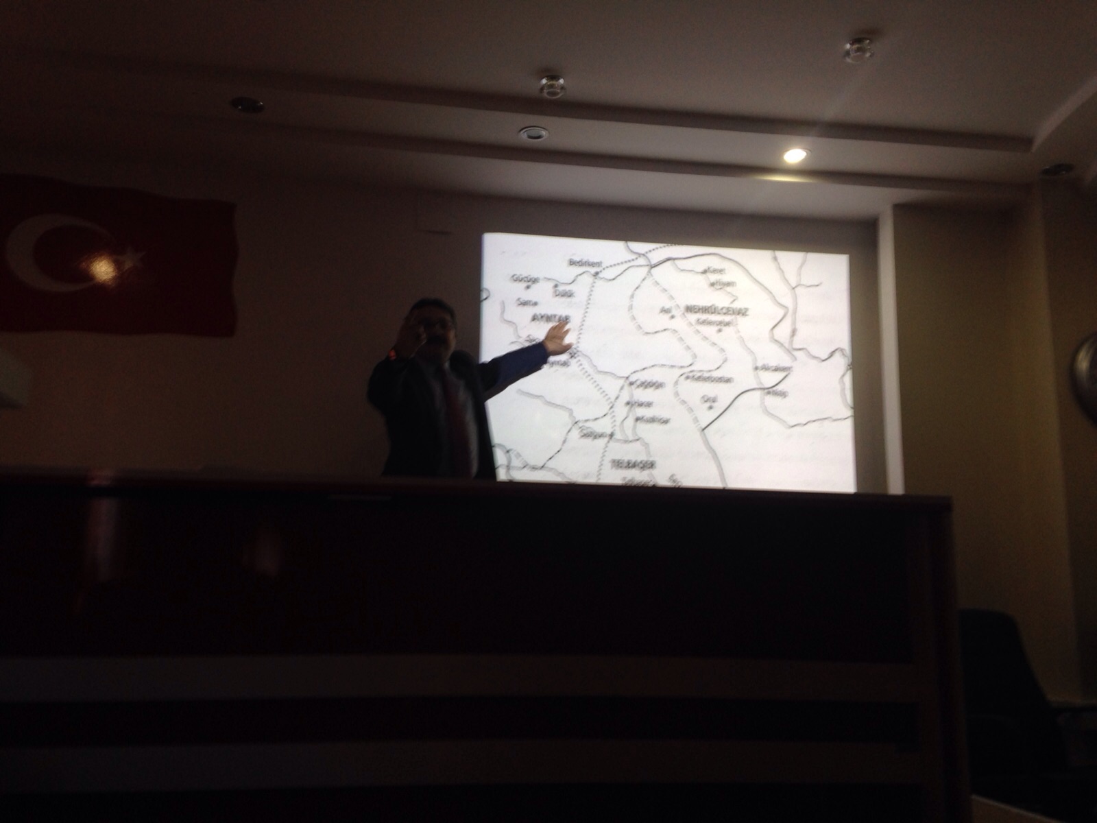 Prof. Dr. Pamuk'tan tarih şuuru konferansı