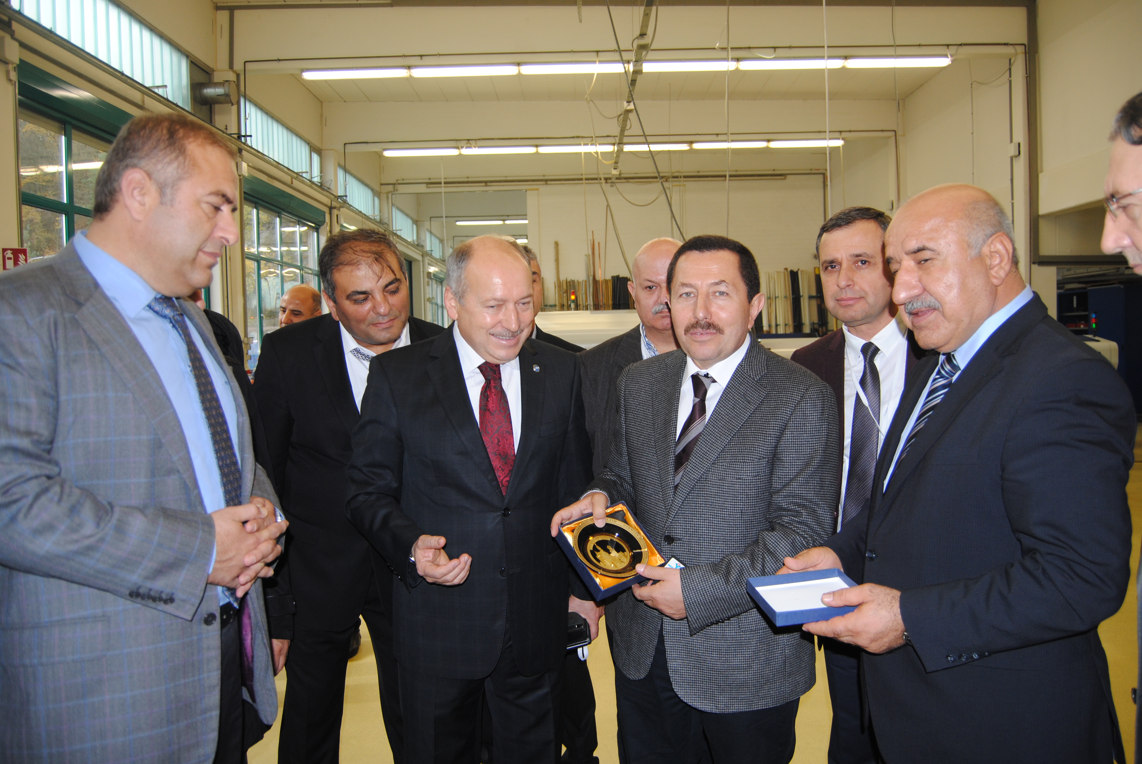 Ordu heyeti, Hessen Eyaleti'nde incelemelerde bulundu