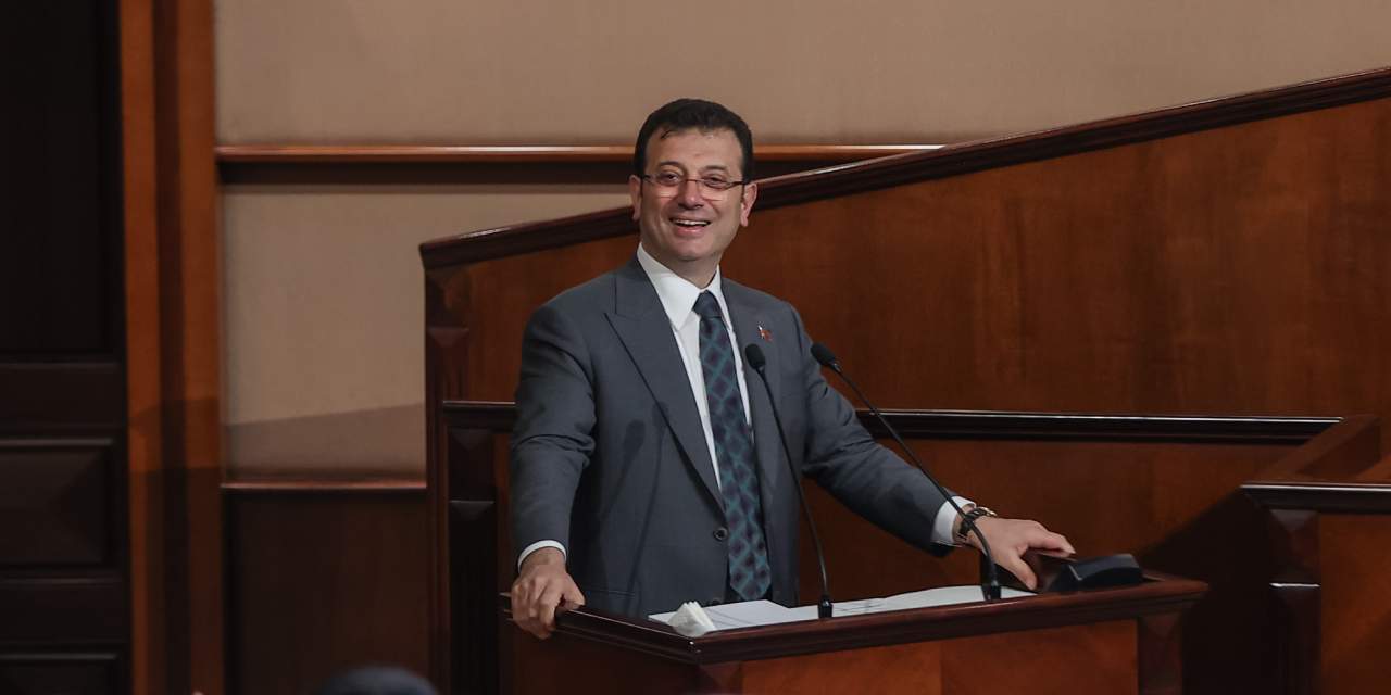 Ekrem İmamoğlu, Süryani ve Ermeni cemaatlerinin Paskalya Bayramı'nı kutladı