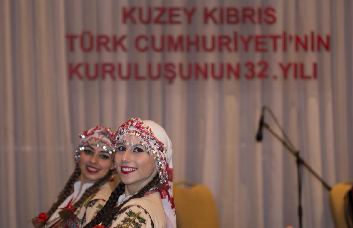 KKTC’nin 32. kuruluş yıl dönümü kutlandı