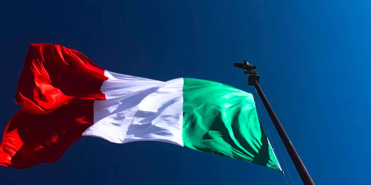 İtalya'nın Sudan'dan tahliye ettiği ilk grup ülkeye ulaştı