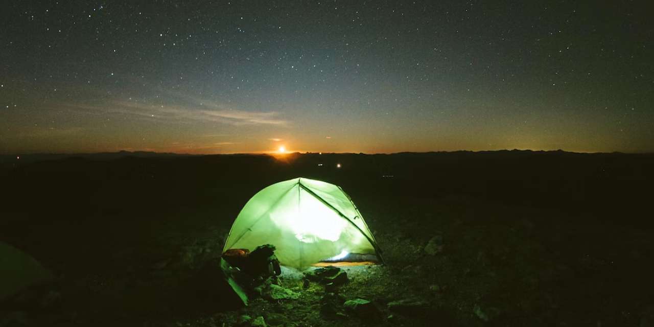 Astronomlar kuasarların nasıl ateş alarak parladığını çözdü