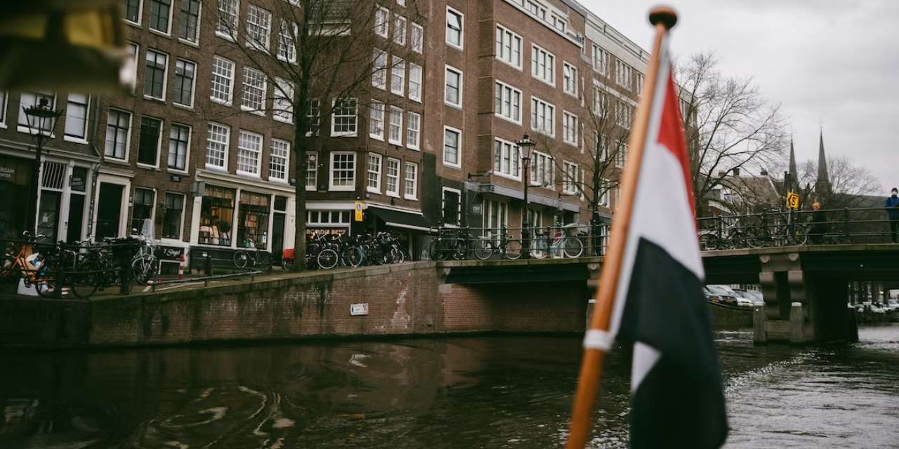 Hollanda'da 2022'de en çok etnik kökene dayalı ayrımcılık görüldü