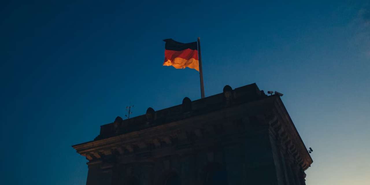 Helmut Kohl kimdir?