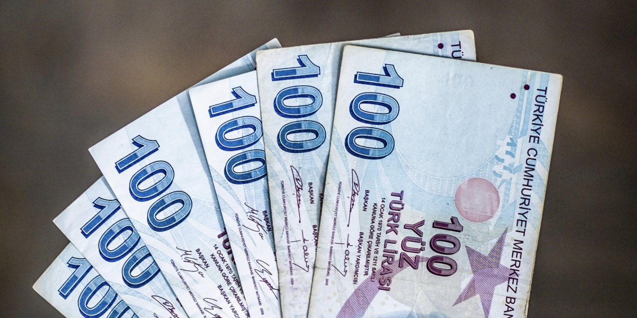 Kamu işçisinin zam pazarlığında imza günü