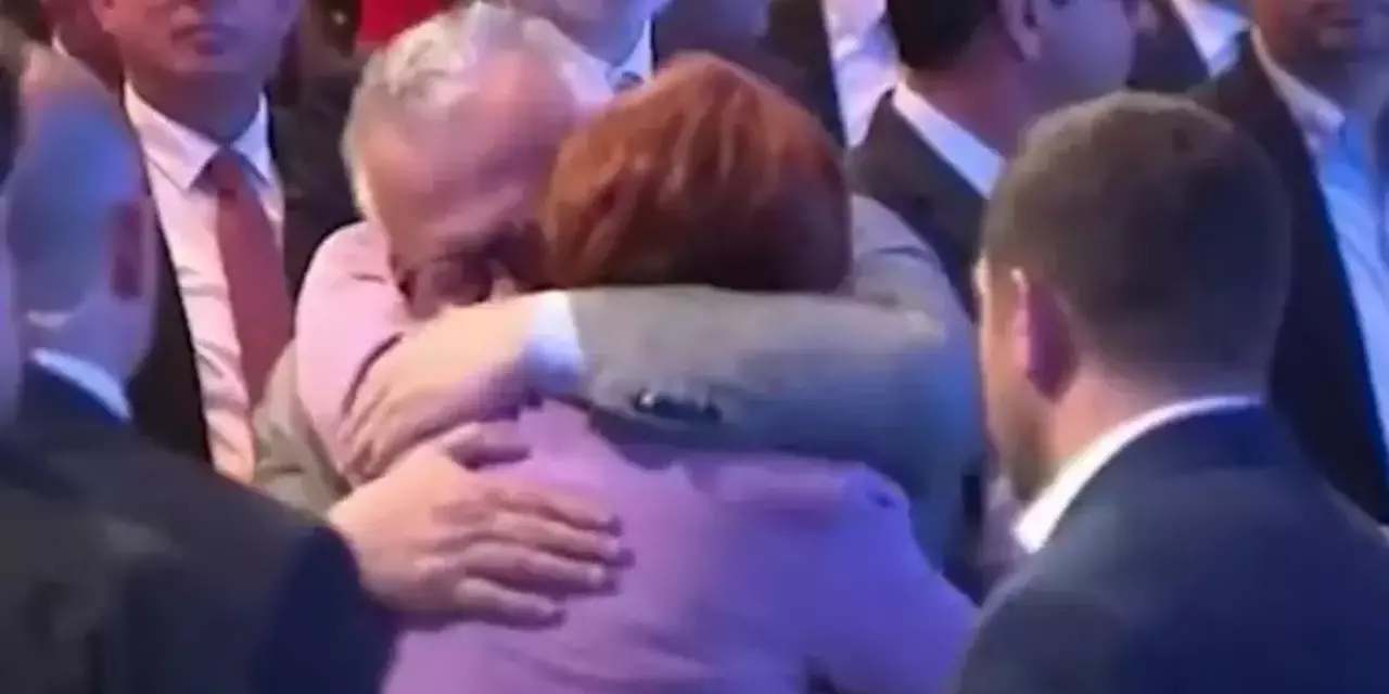 Celal Şengör, Meral Akşener'e sarılıp ağladı