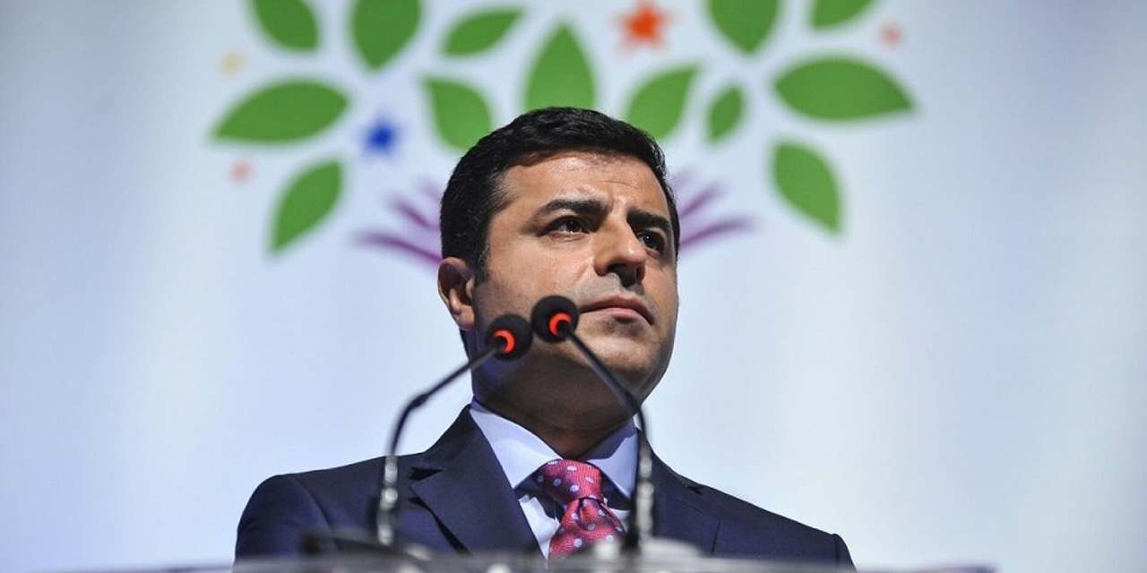 Selahattin Demirtaş siyaseti bıraktı