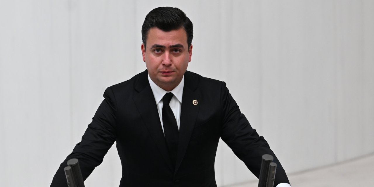 Osman Gökçek milletvekili yeminini yanlış okudu