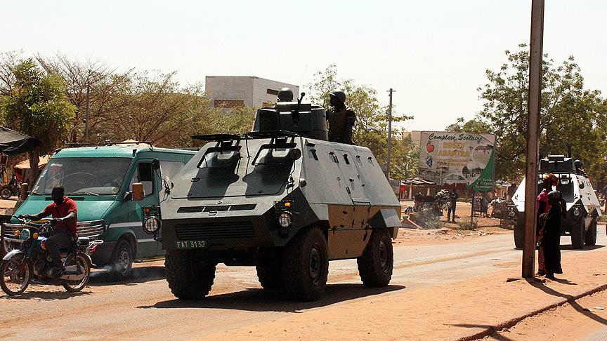 Mali'de rehine krizi: 5 ölü