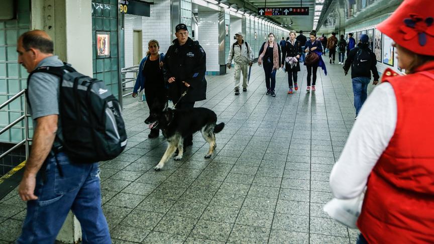 Müslüman kadınlara metroda taciz