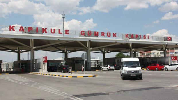 Kapıkule'de tır geçiş rekoru kırıldı