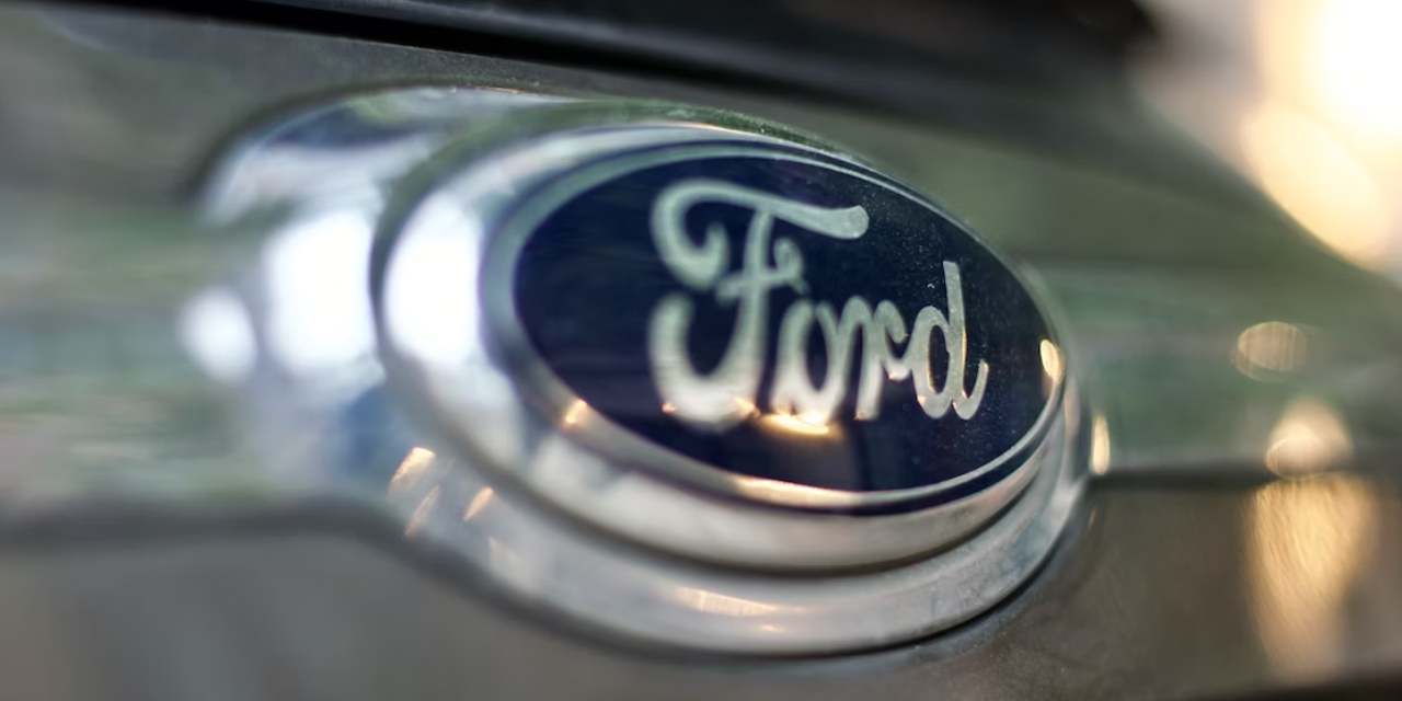 Köln'de Ford ilk elektrikli araç merkezini açtı