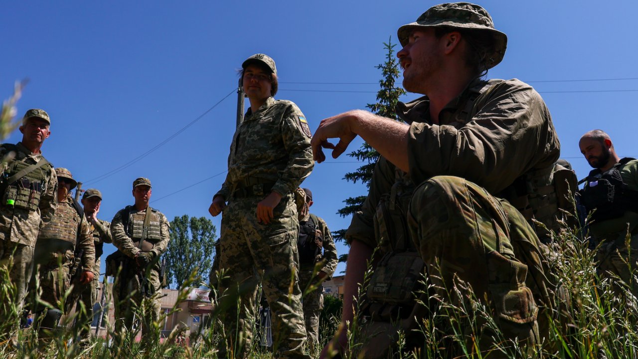 Almanya, Ukrayna'ya 64 Patriot füzesi daha gönderiyor