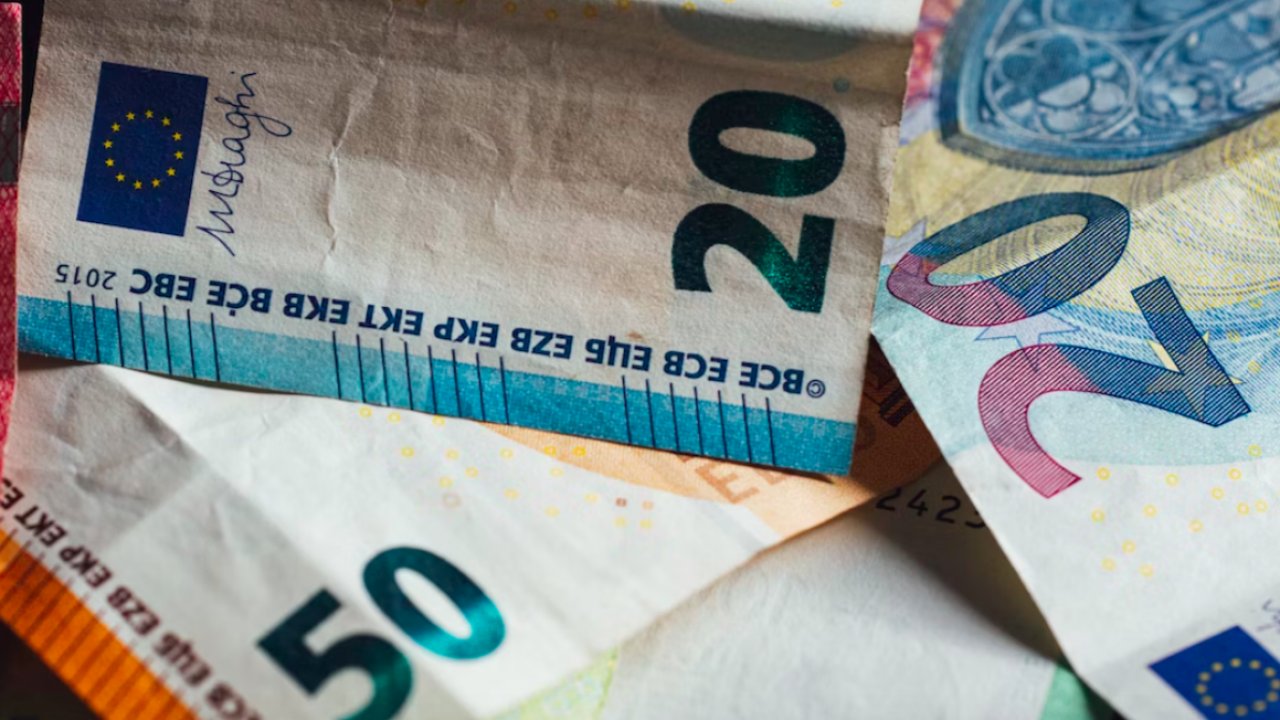 Almanya'da çocuk doğuran Türkler bu haberi okusun: 500 Euro'ya varan yardım müjdesi!