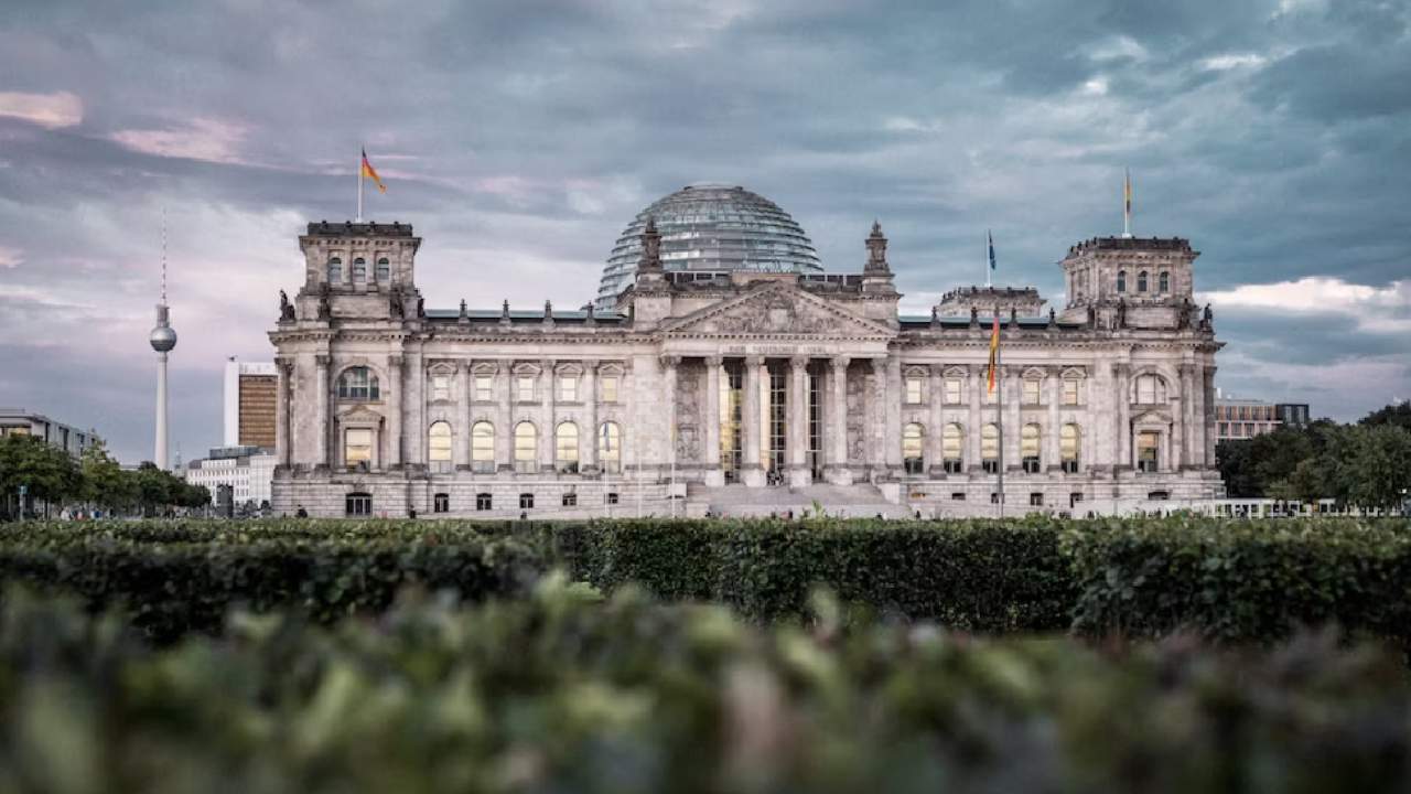 Almanya Federal Meclisi “Nitelikli Göçmenlik Yasası’nı” onayladı