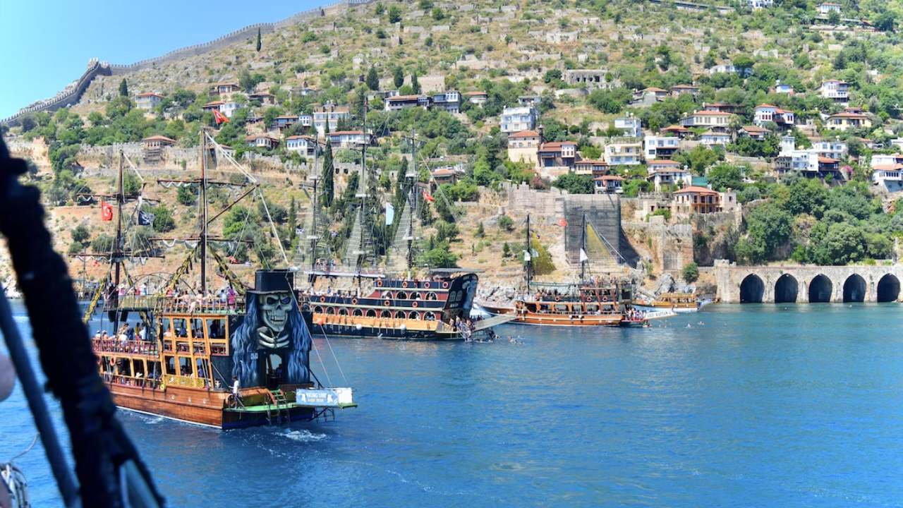 5 milyon Turist Antalya'da!
